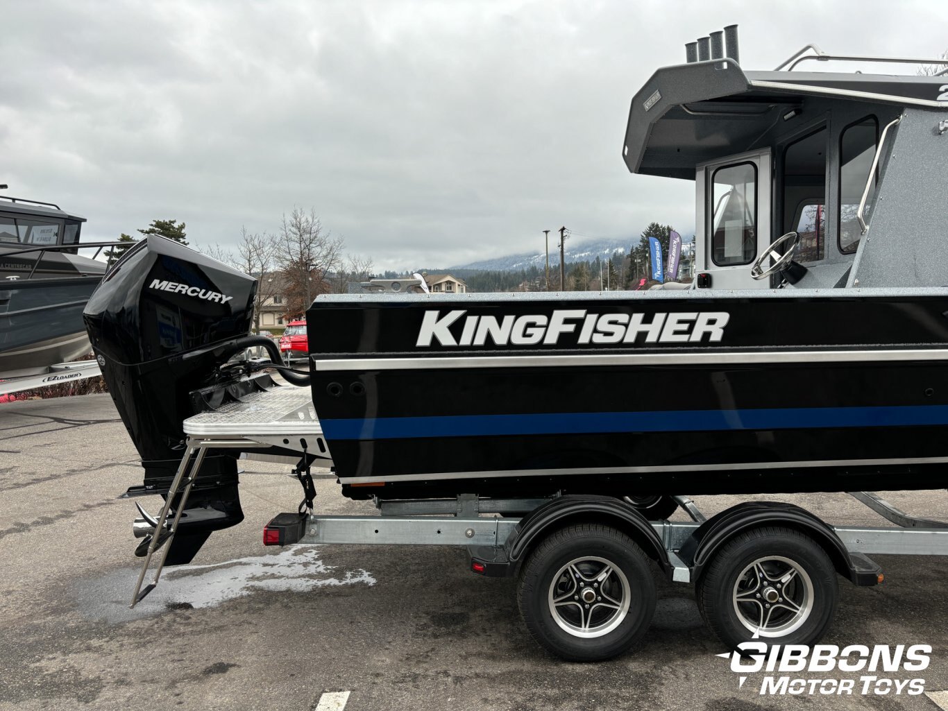 2025 Kingfisher 2425 Escape HT