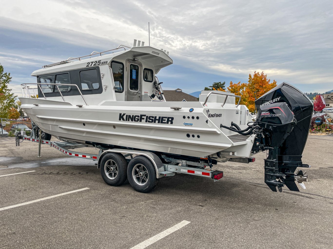 2025 KingFisher 2725 XRS