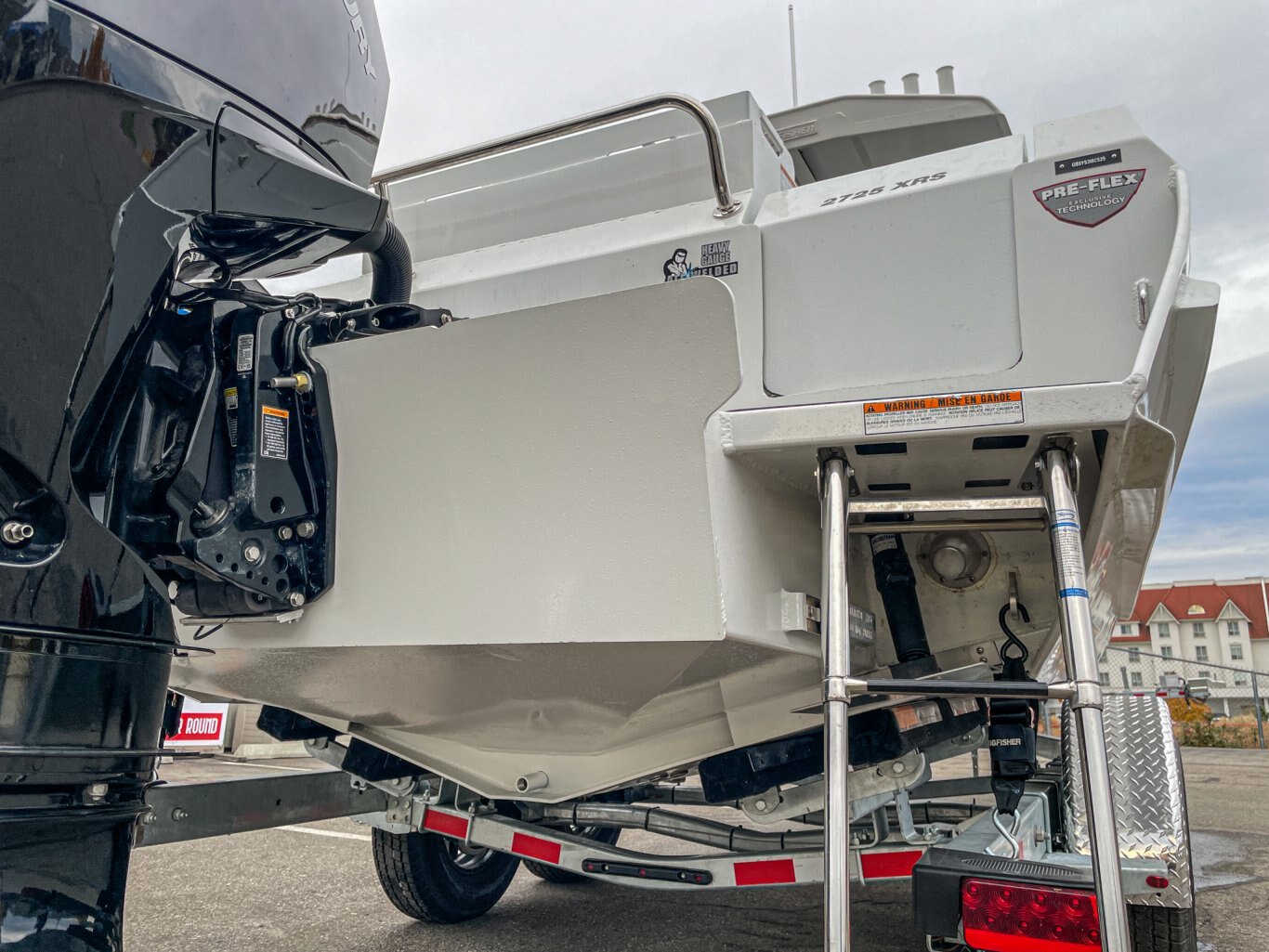 2025 KingFisher 2725 XRS