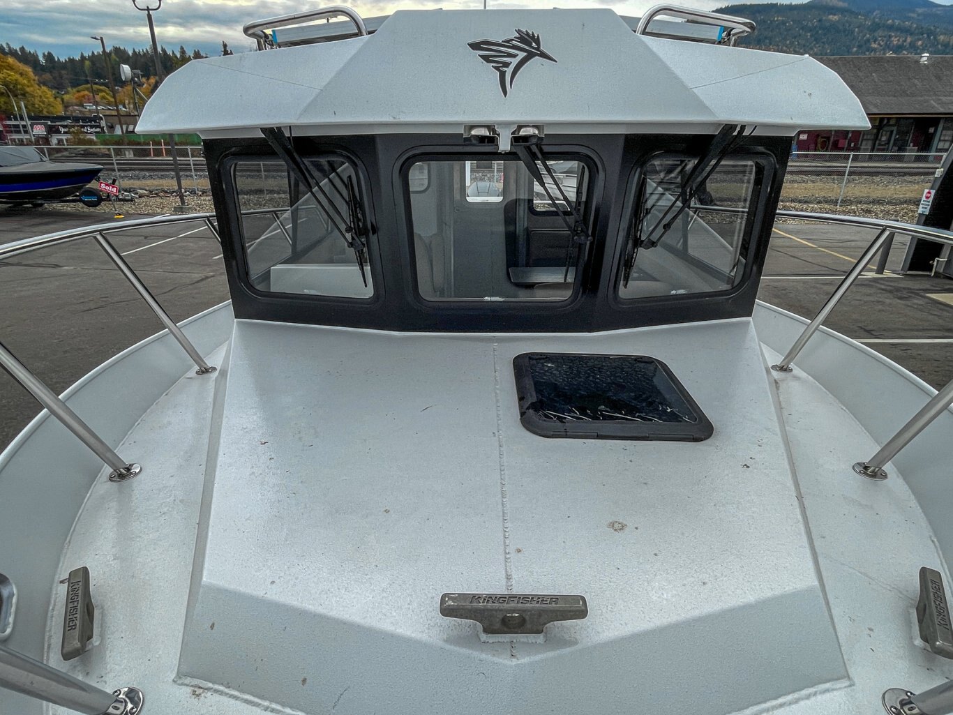 2025 KingFisher 2725 XRS