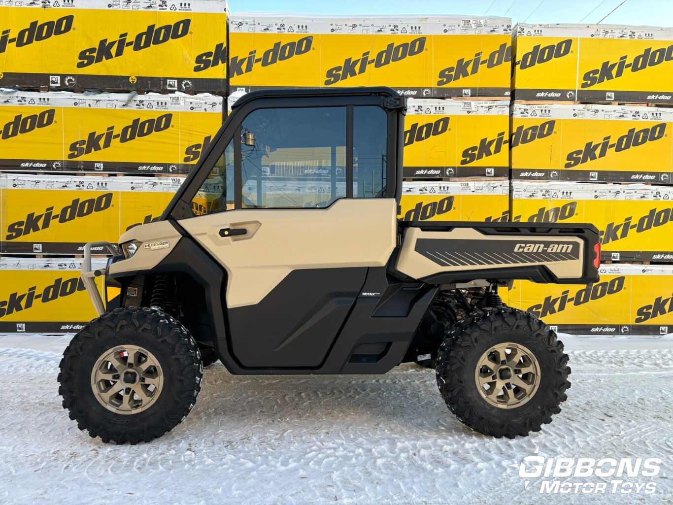 2025 Can Am Defender Limited Desert Tan & Stealth Black