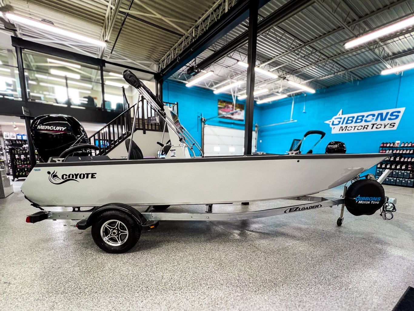 2025 Coyote 180 Otter C/C