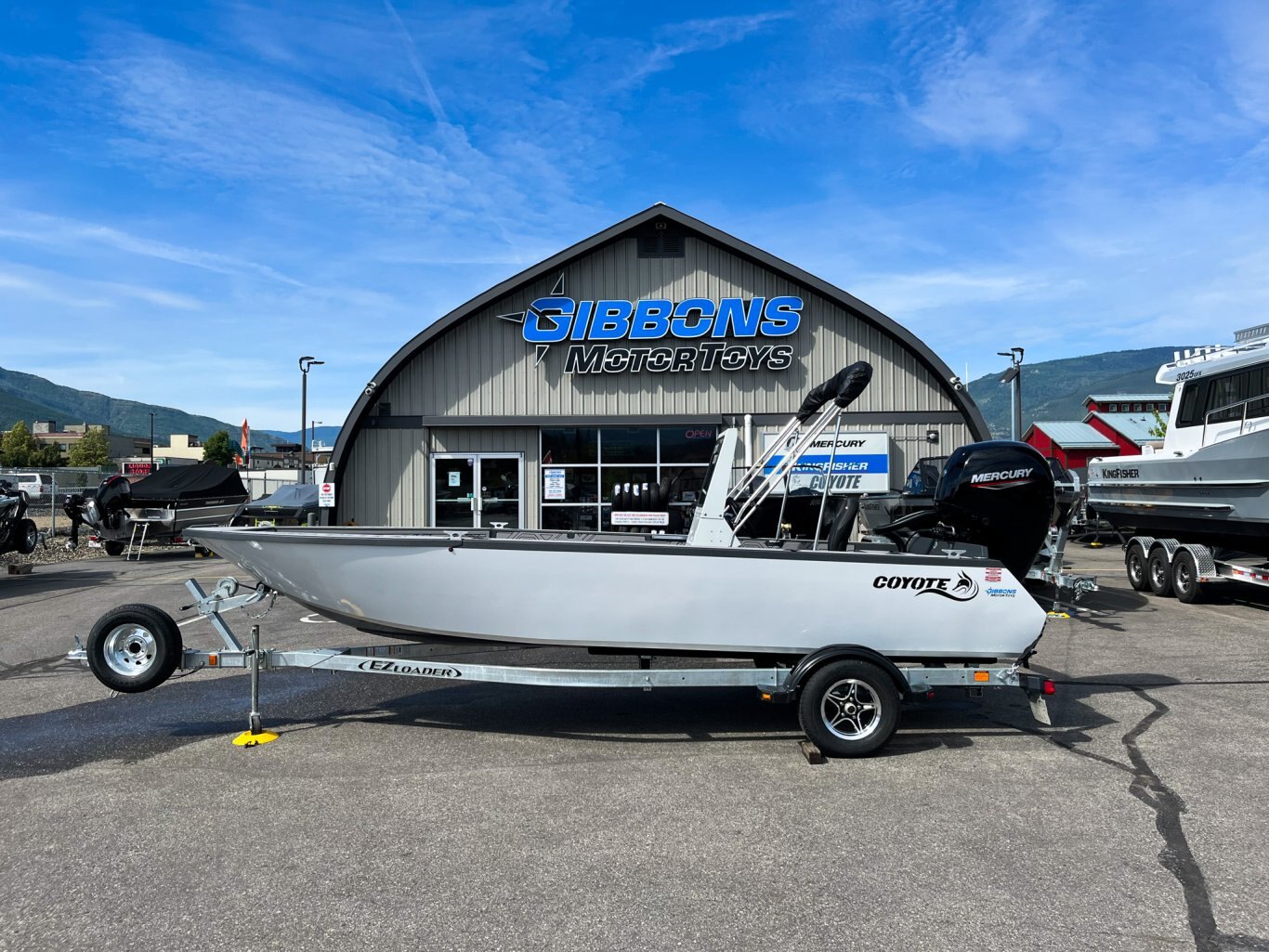 2025 Coyote 180 Otter C/C