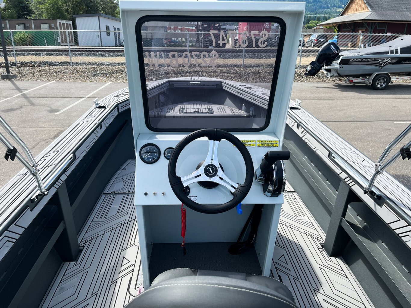 2025 Coyote 180 Otter C/C