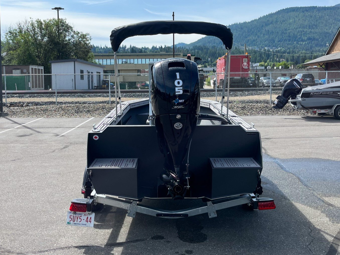 2025 Coyote 180 Otter C/C