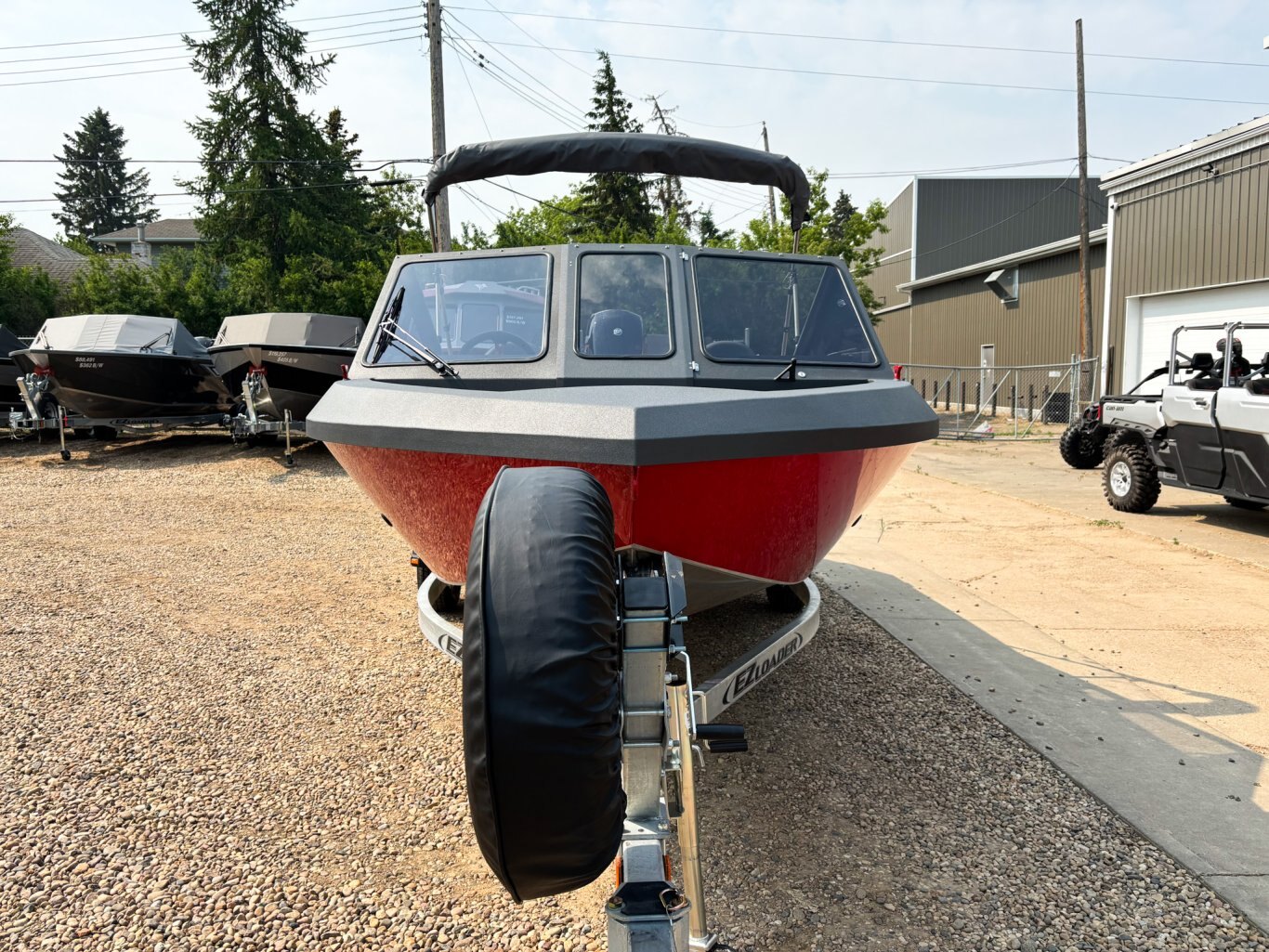 2025 Coyote 180 Slash