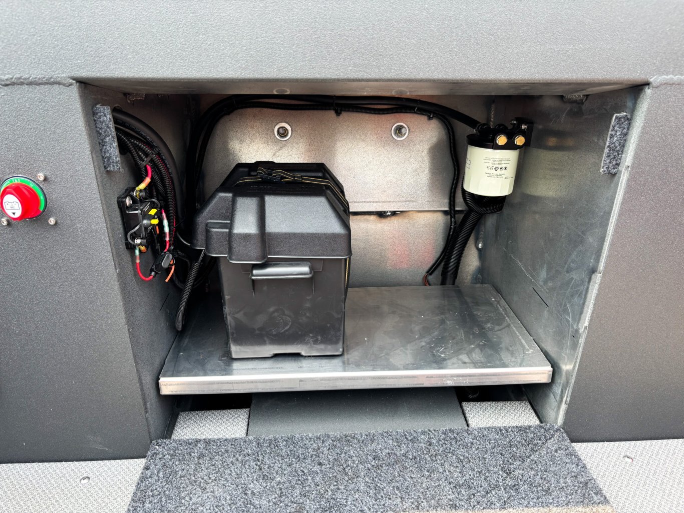 2025 Coyote 180 Slash