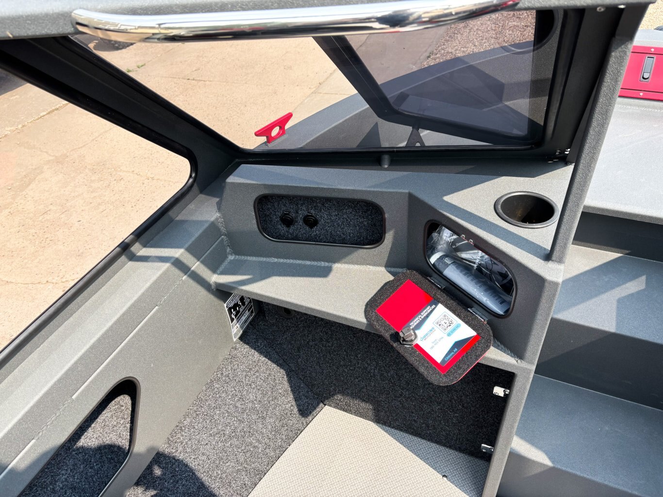 2025 Coyote 180 Slash