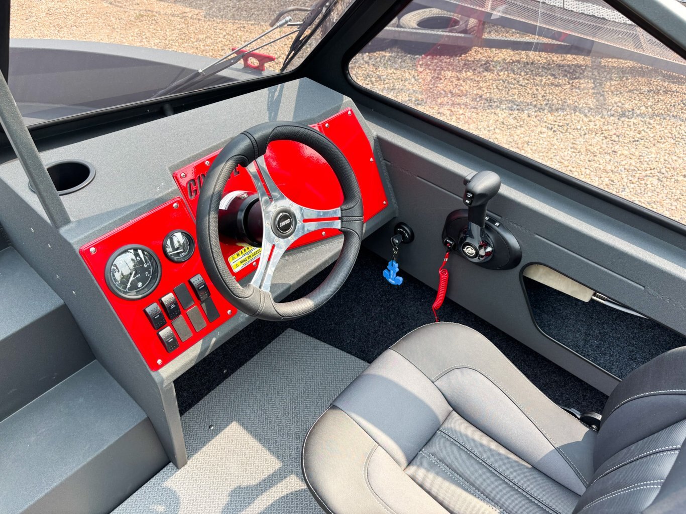 2025 Coyote 180 Slash