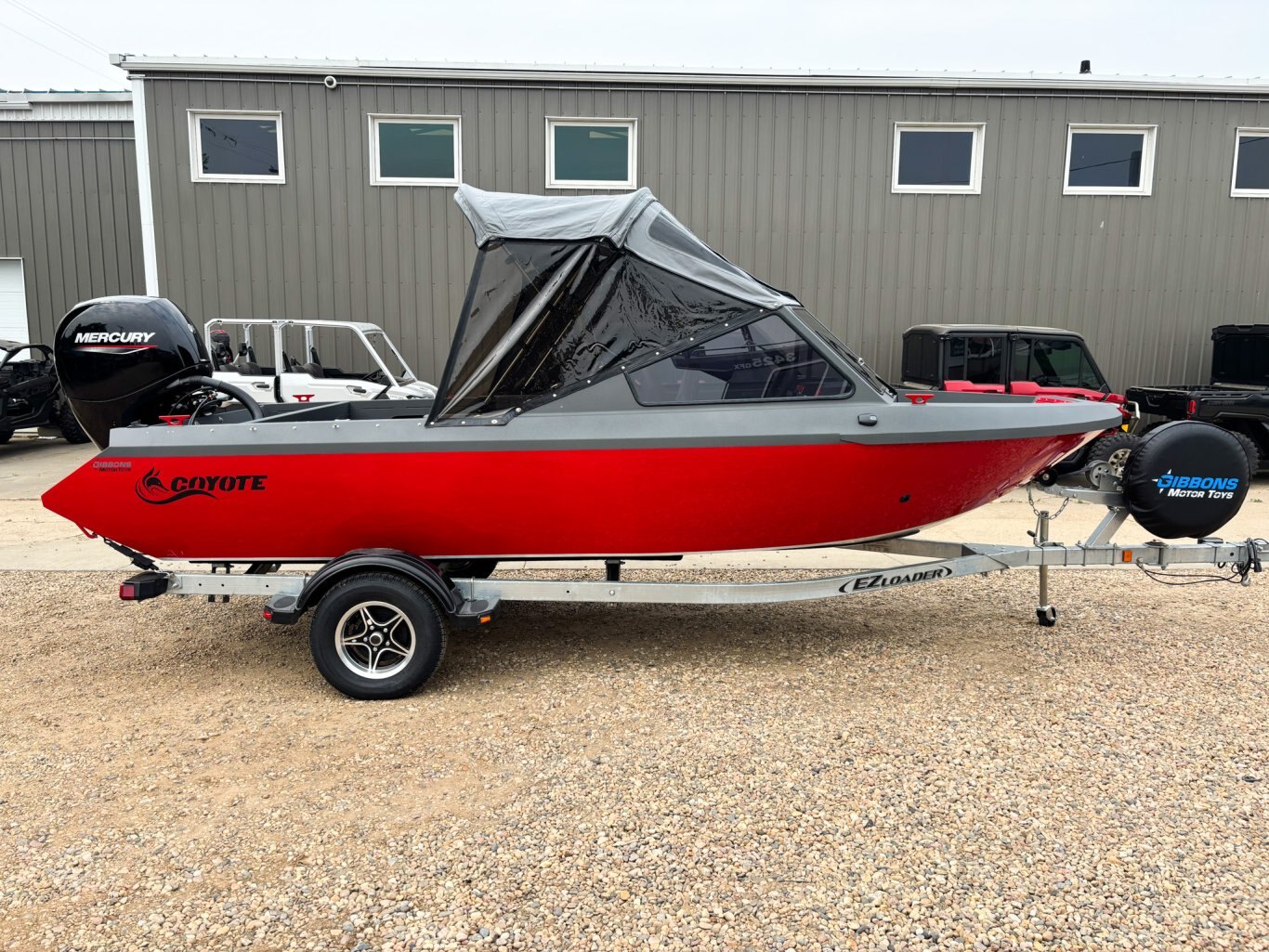 2025 Coyote 180 Slash