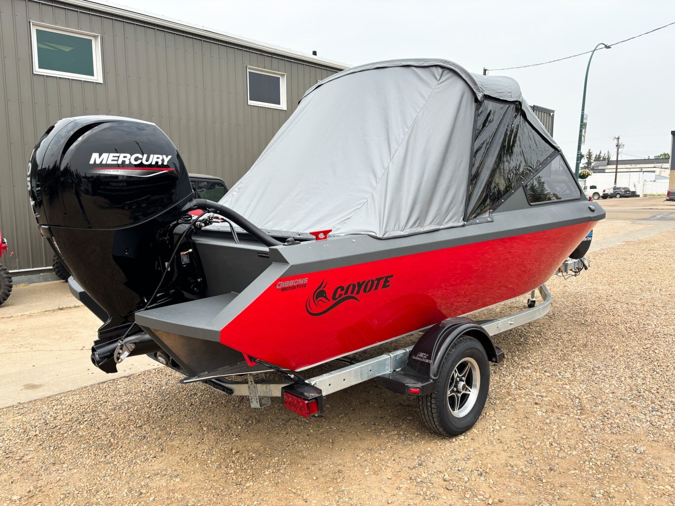 2025 Coyote 180 Slash