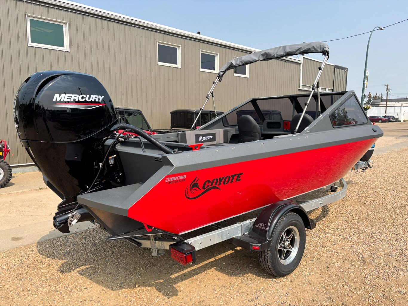 2025 Coyote 180 Slash