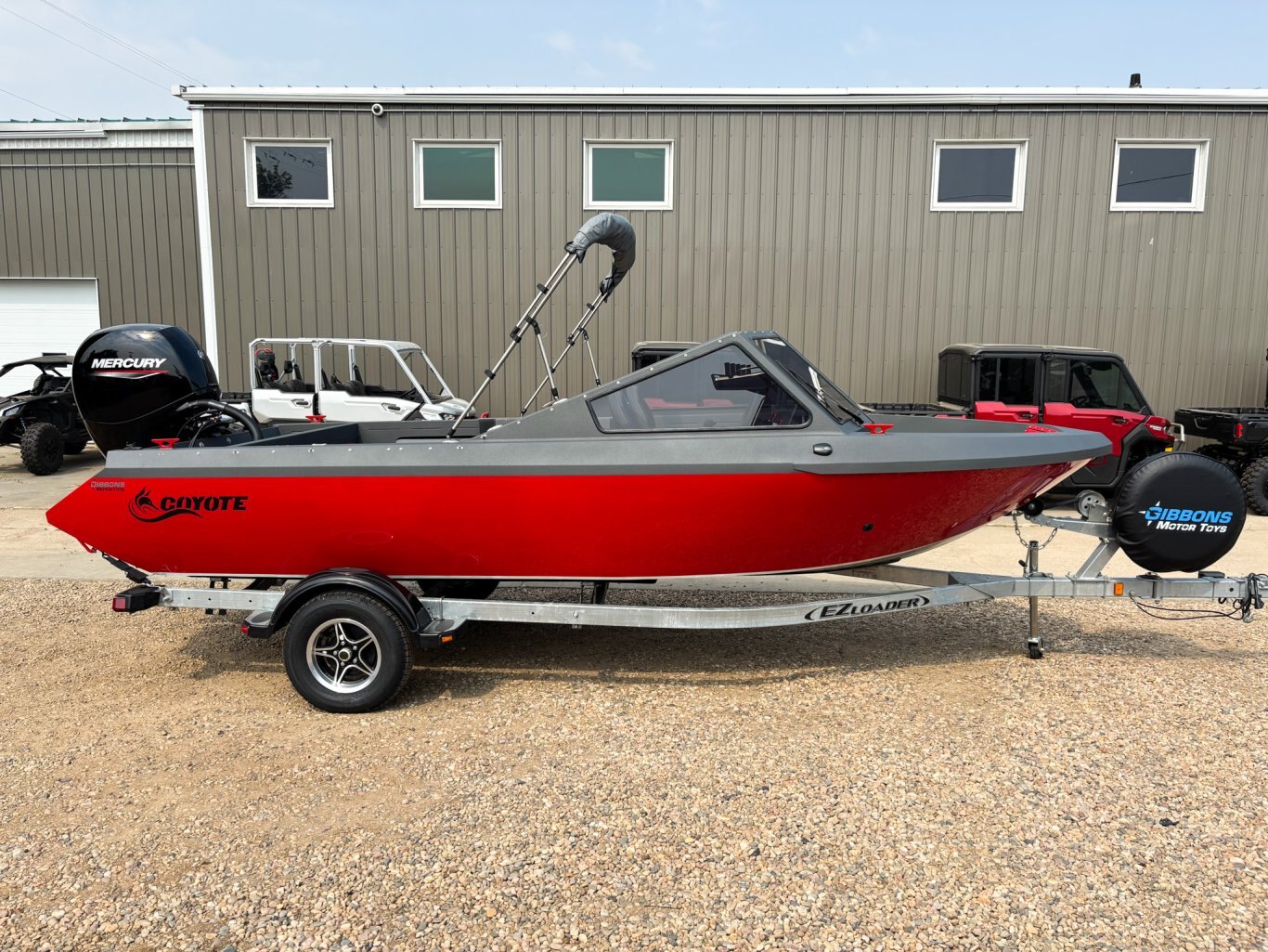 2025 Coyote 180 Slash