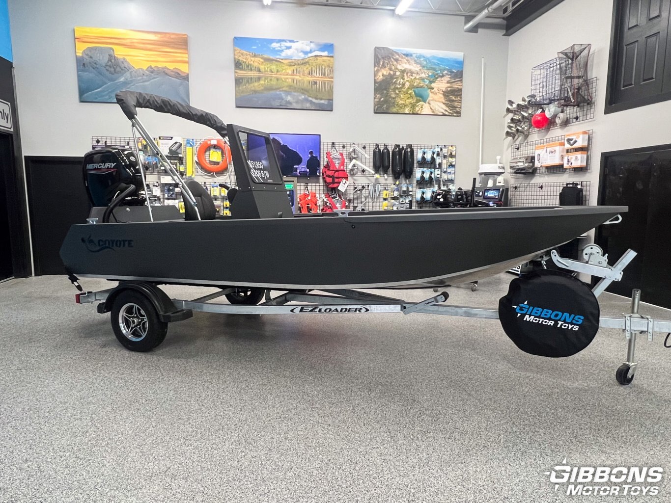 2025 Coyote 165 Otter