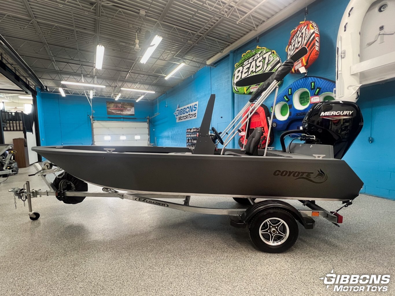2025 Coyote 165 Otter