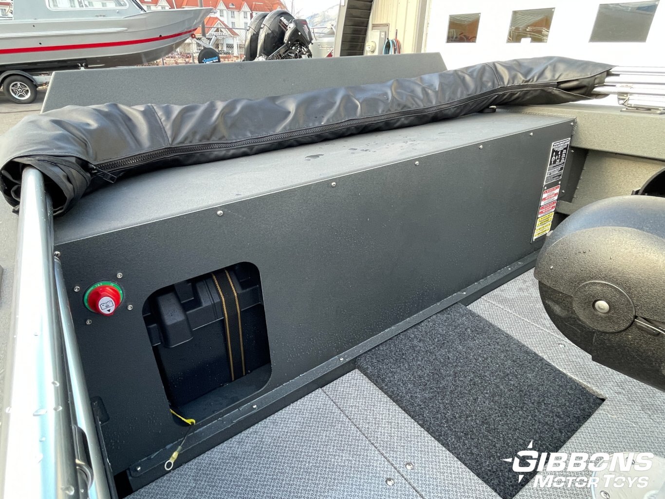 2025 Coyote 165 Otter