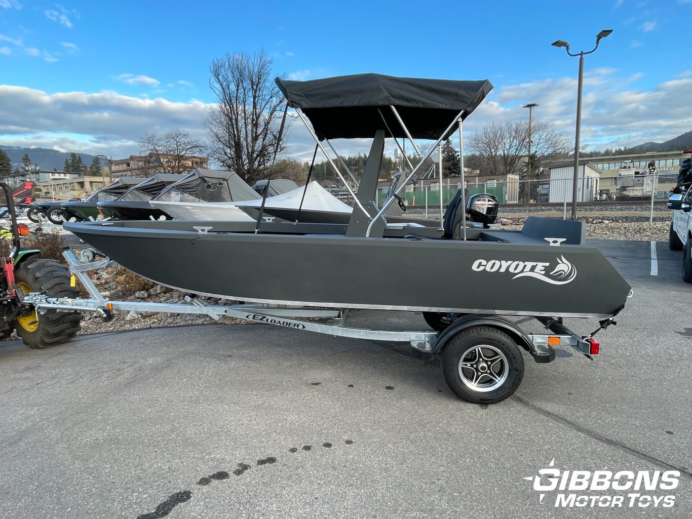 2025 Coyote 165 Otter