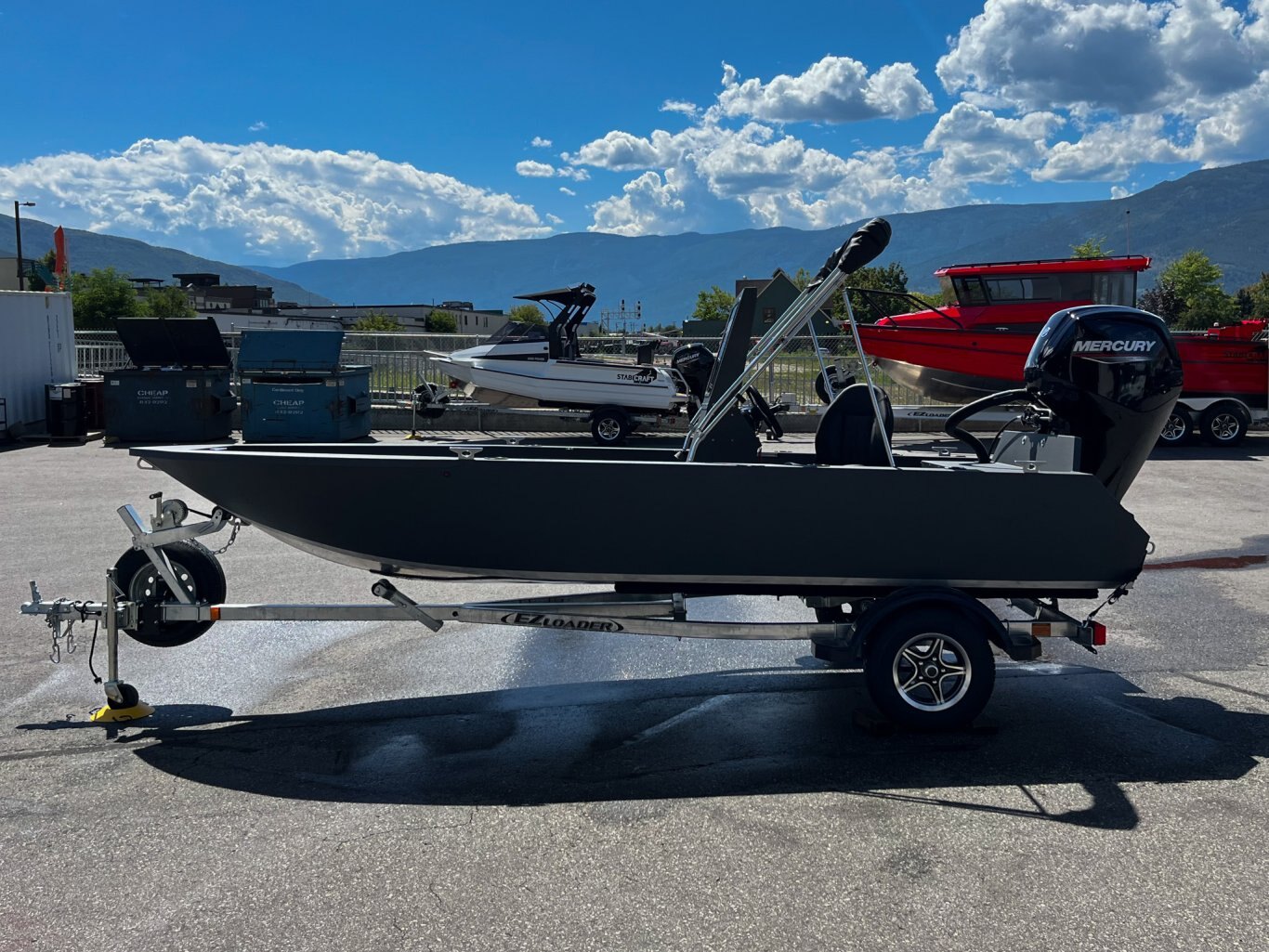 2025 Coyote 165 Otter