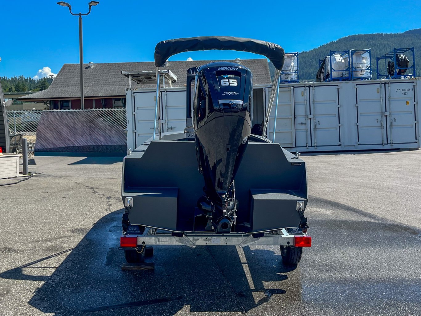 2025 Coyote 165 Otter