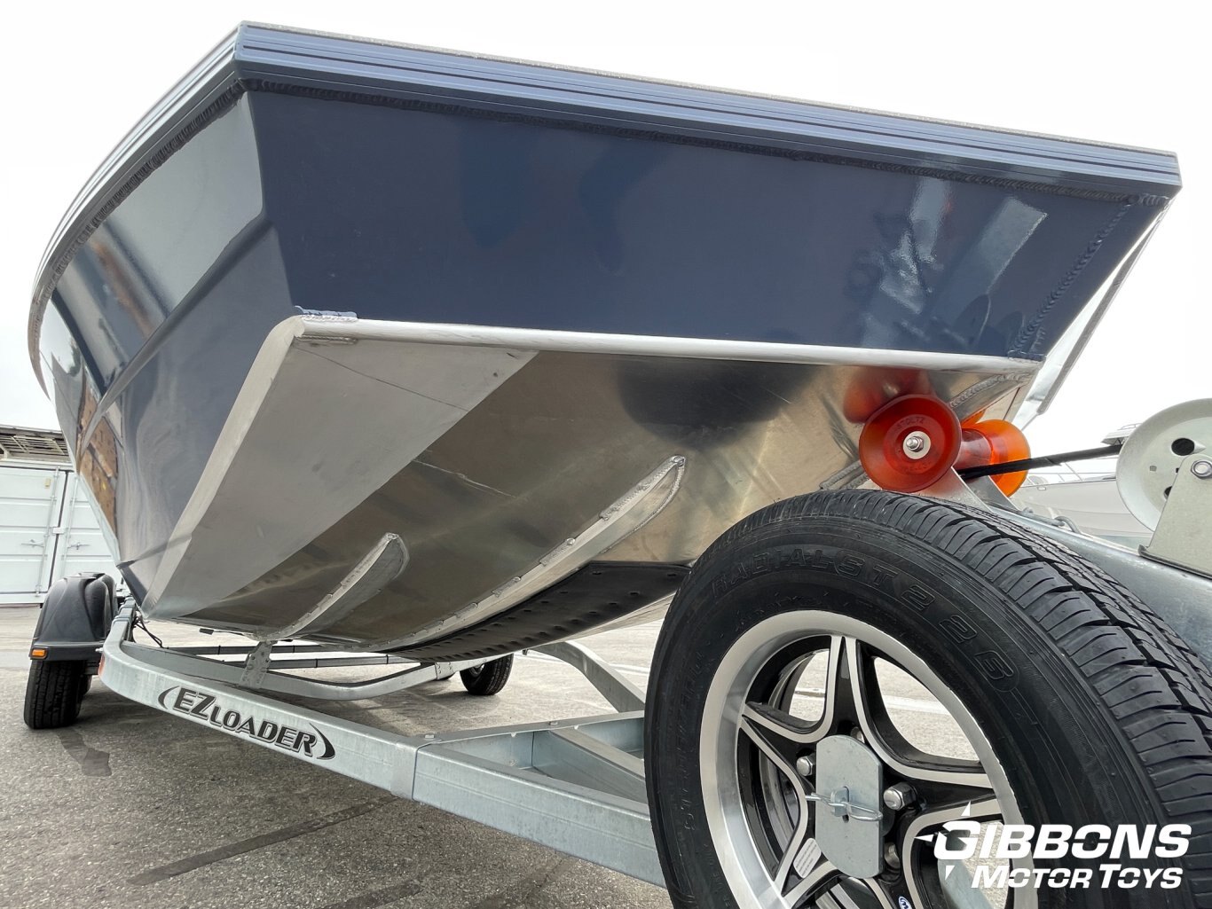 2025 KingFisher 2175 Extreme Shallow