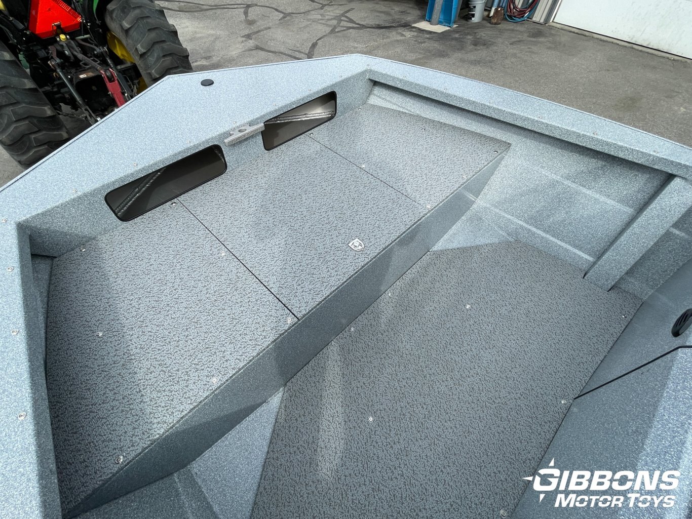 2025 KingFisher 2175 Extreme Shallow