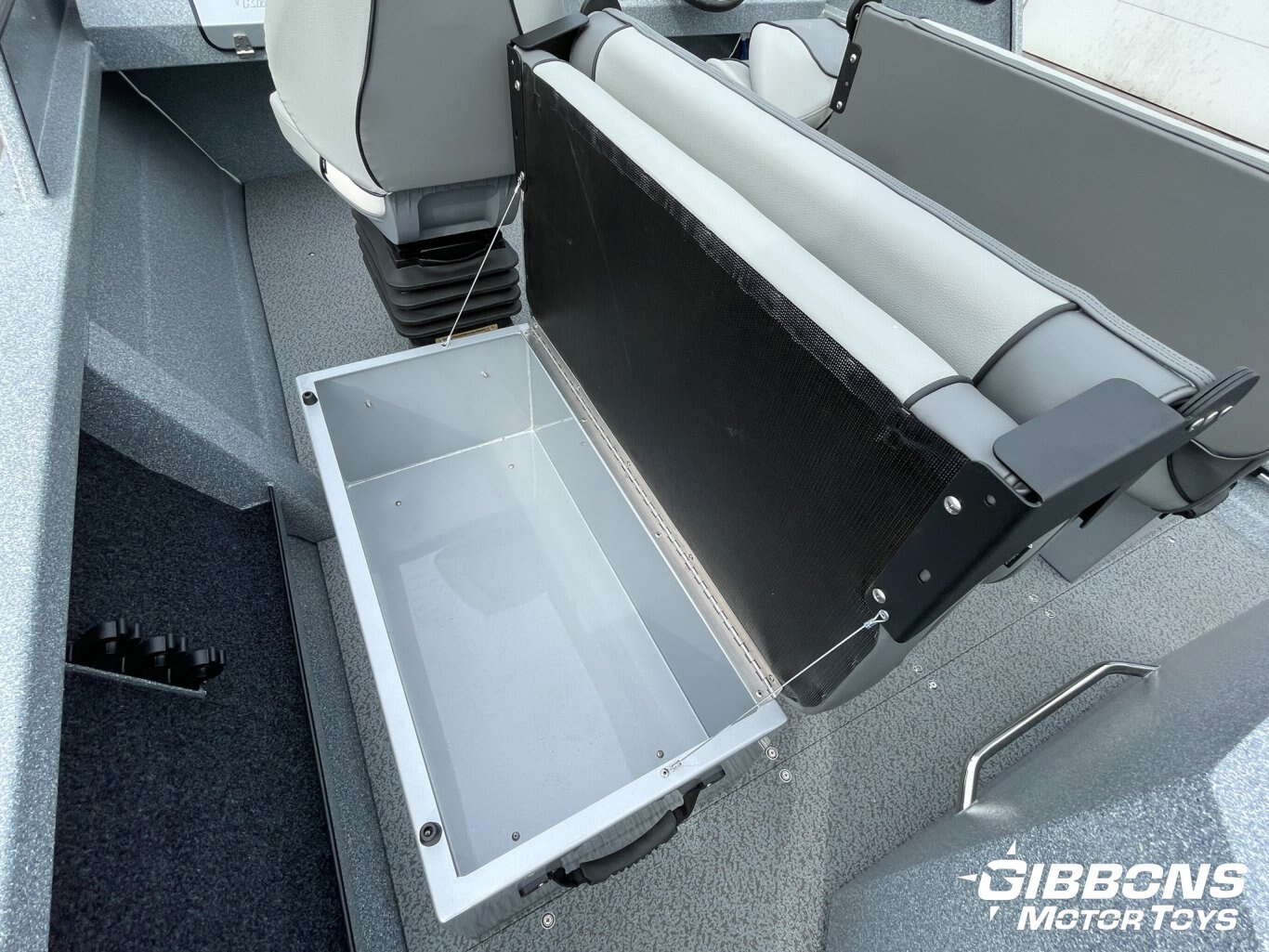 2025 KingFisher 2175 Extreme Shallow