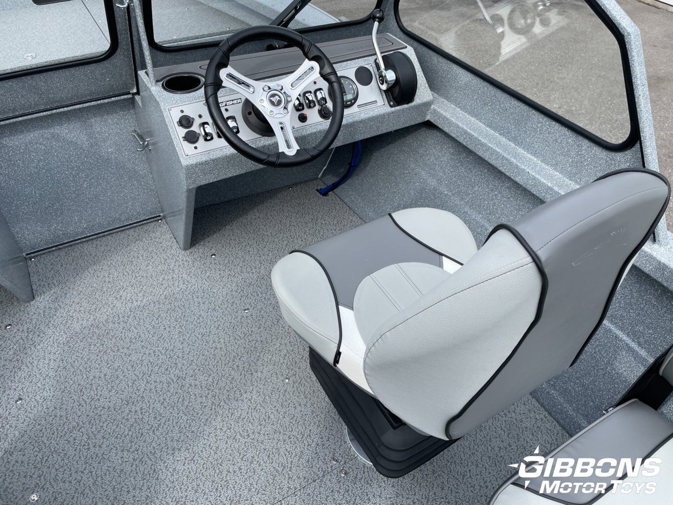 2025 KingFisher 2175 Extreme Shallow