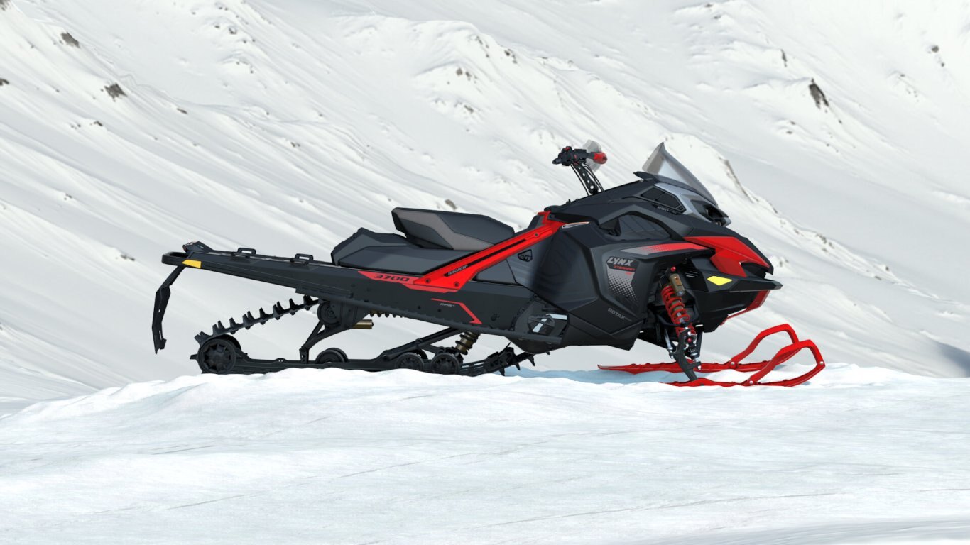 2026 Lynx XTERRAIN RE Rotax® 850 E TEC Turbo R Viper Red / Black