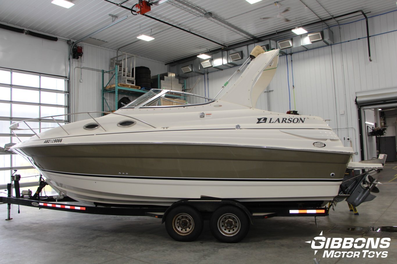 2006 Larson 260 Cabrio