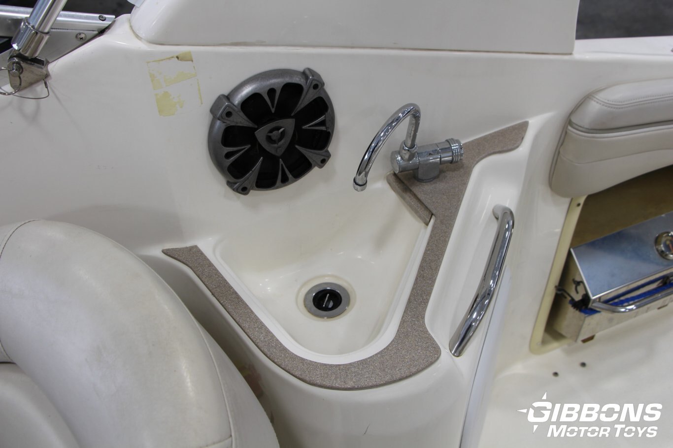 2006 Larson 260 Cabrio