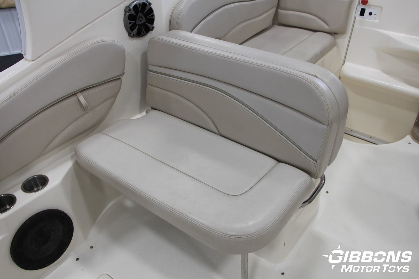 2006 Larson 260 Cabrio