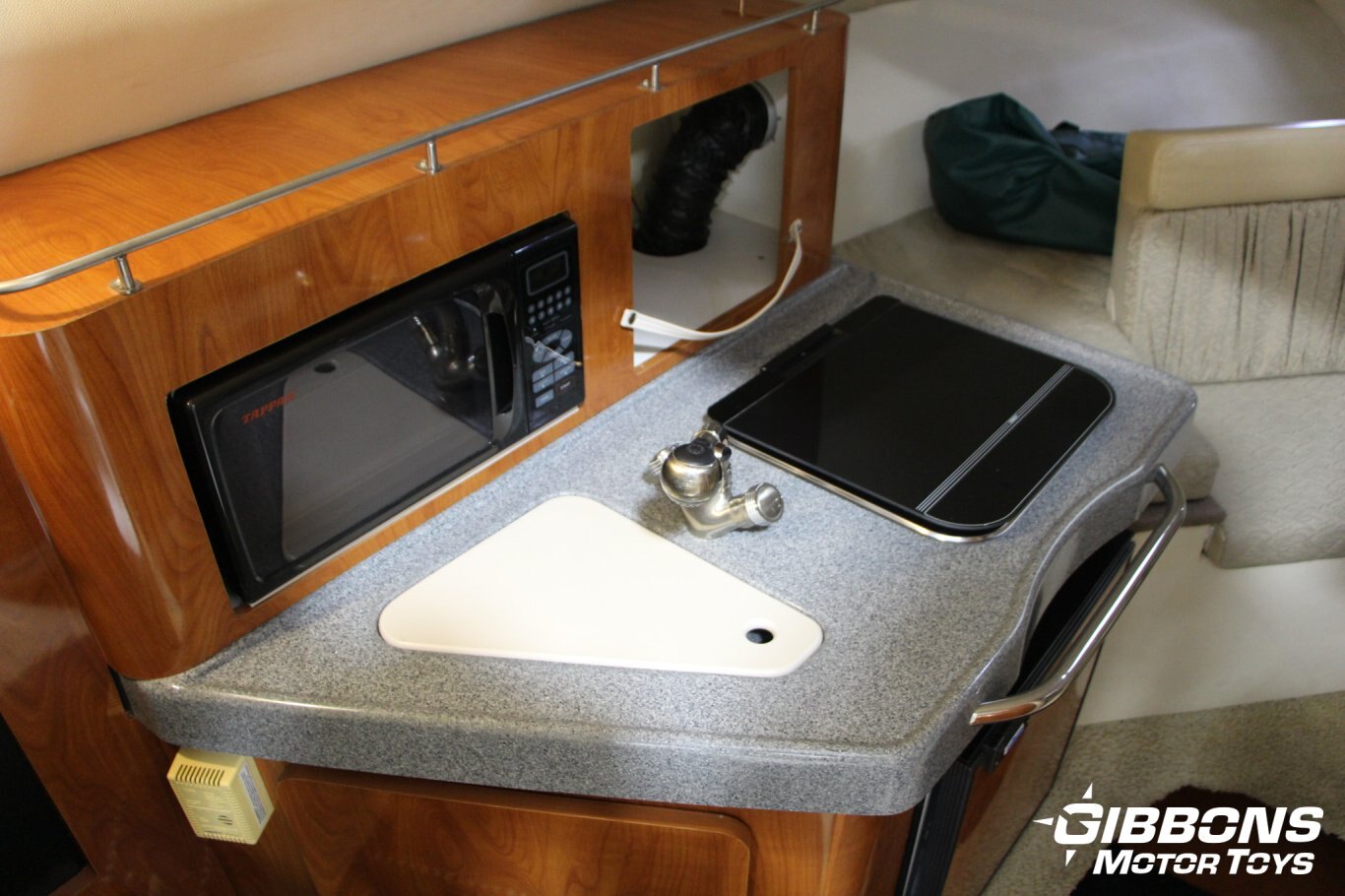 2006 Larson 260 Cabrio