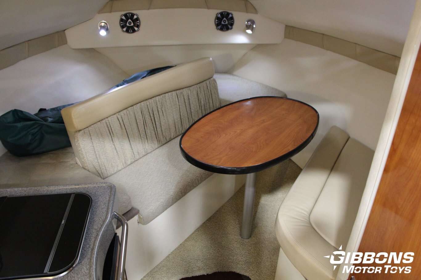 2006 Larson 260 Cabrio