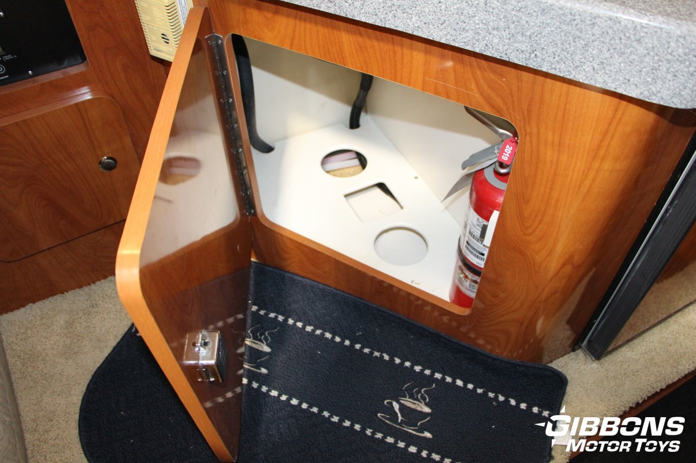 2006 Larson 260 Cabrio