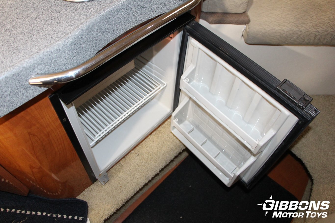 2006 Larson 260 Cabrio