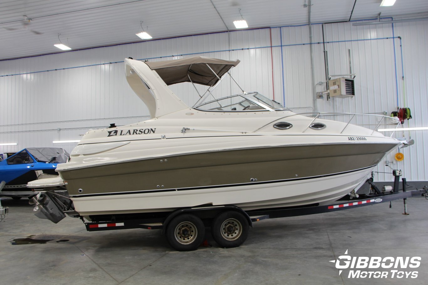 2006 Larson 260 Cabrio