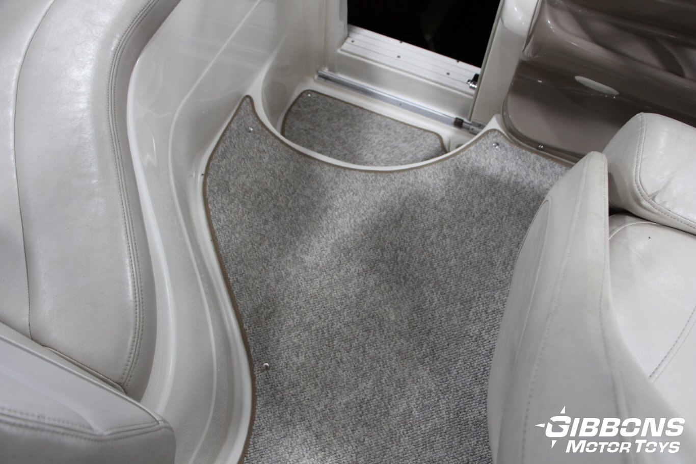 2006 Larson 260 Cabrio