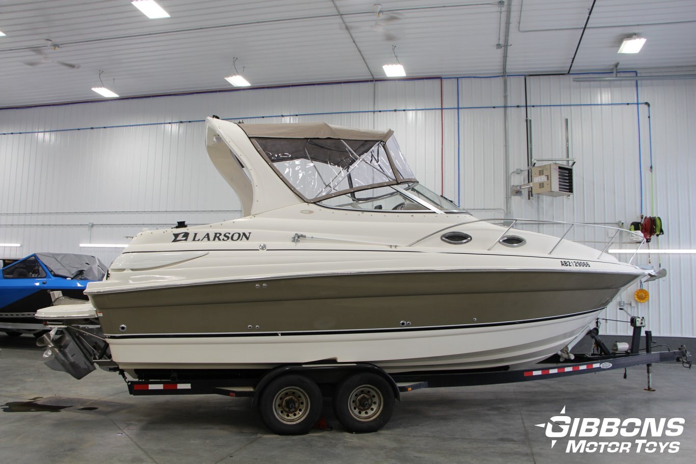 2006 Larson 260 Cabrio