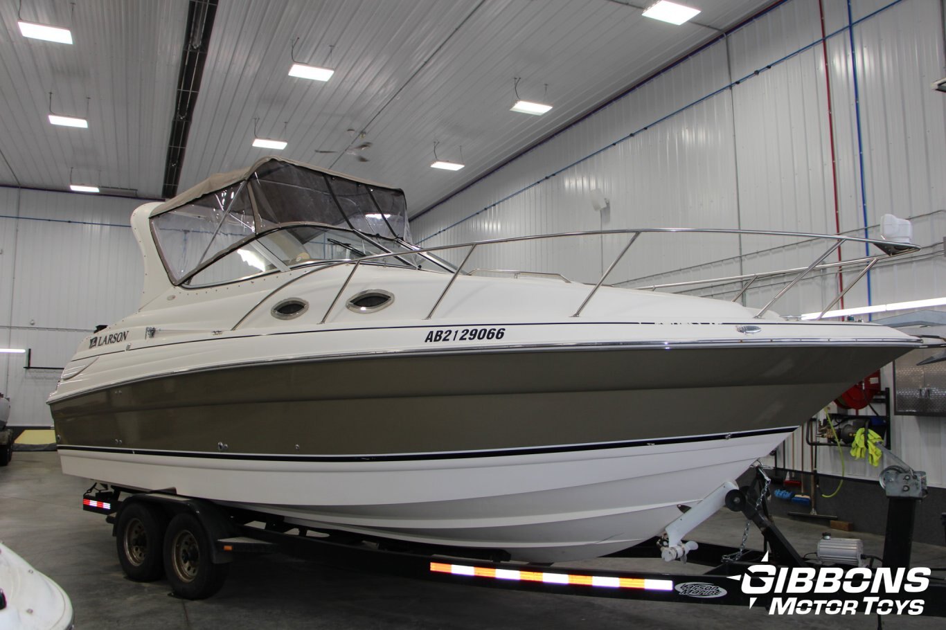 2006 Larson 260 Cabrio