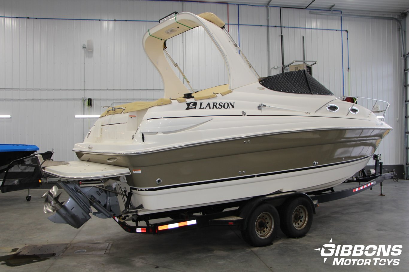 2006 Larson 260 Cabrio