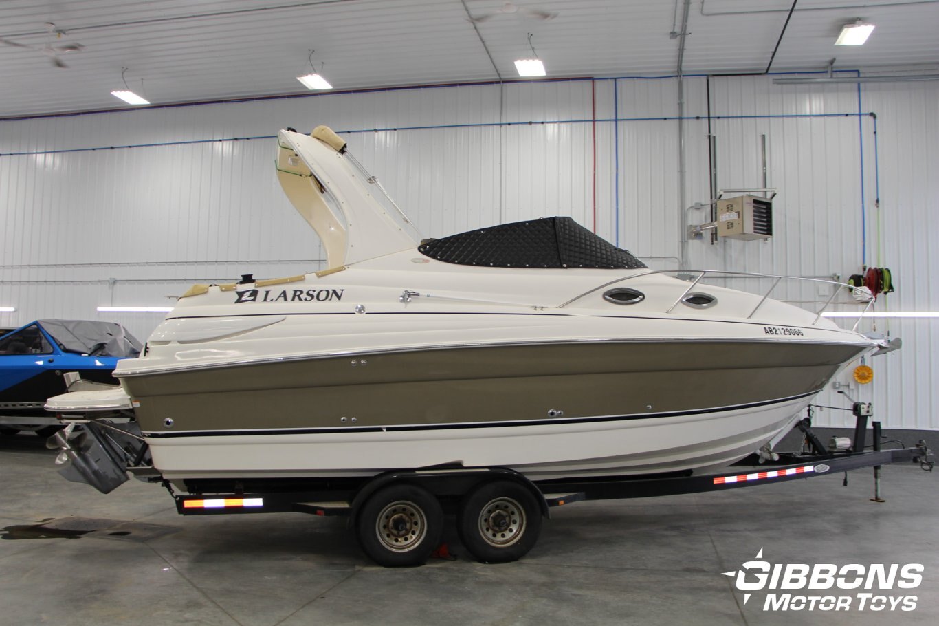2006 Larson 260 Cabrio