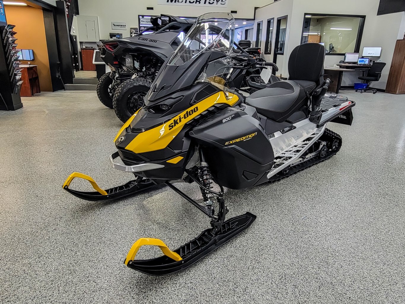 2026 Ski Doo Expedition Sport Rotax® 600 EFI