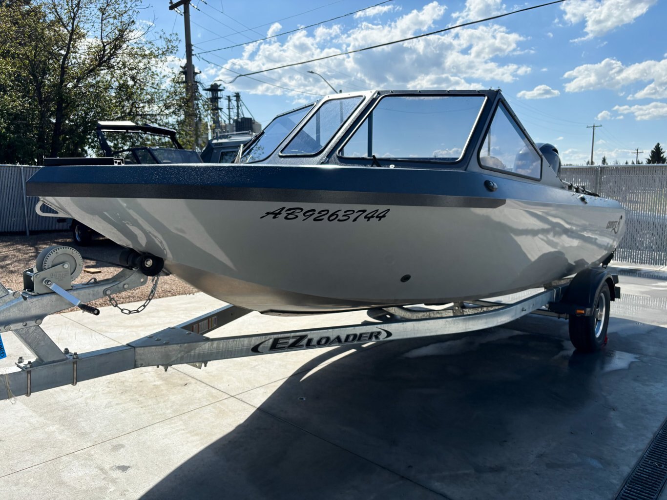 2023 Coyote 180 Slash