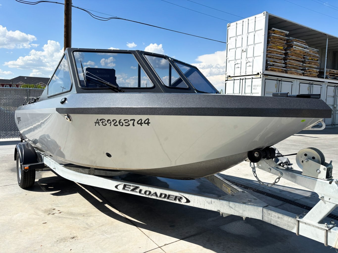 2023 Coyote 180 Slash