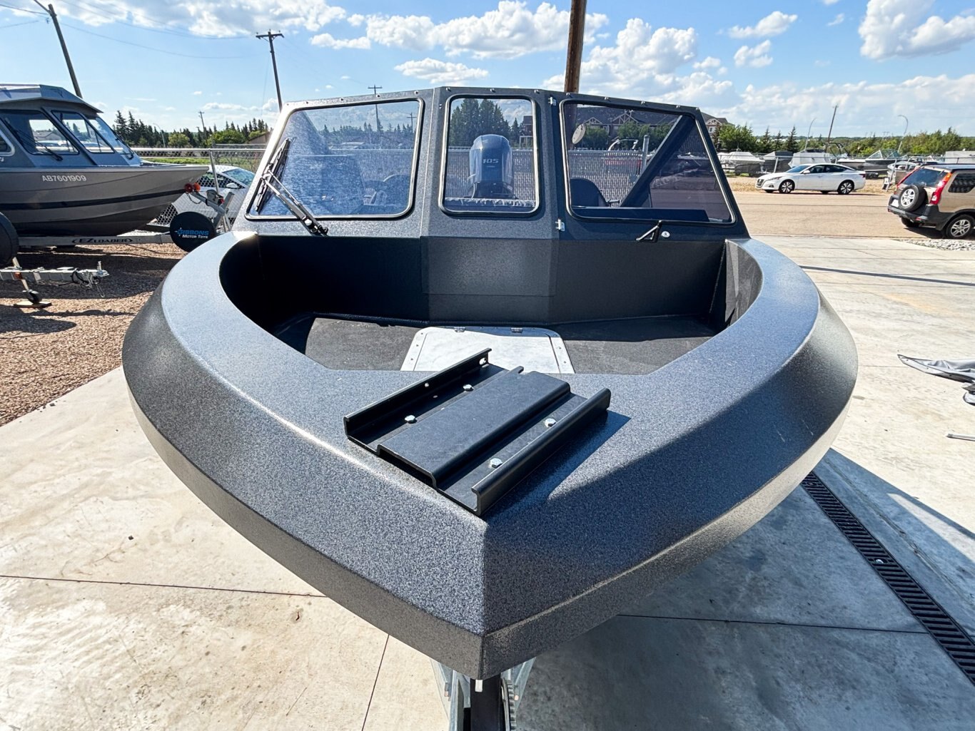 2023 Coyote 180 Slash