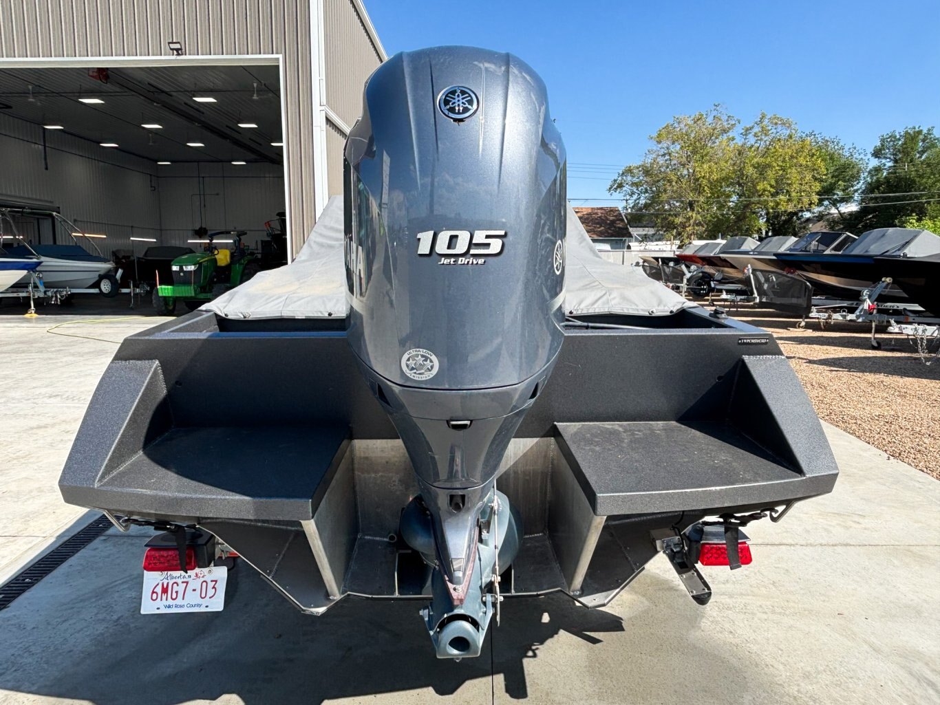 2023 Coyote 180 Slash