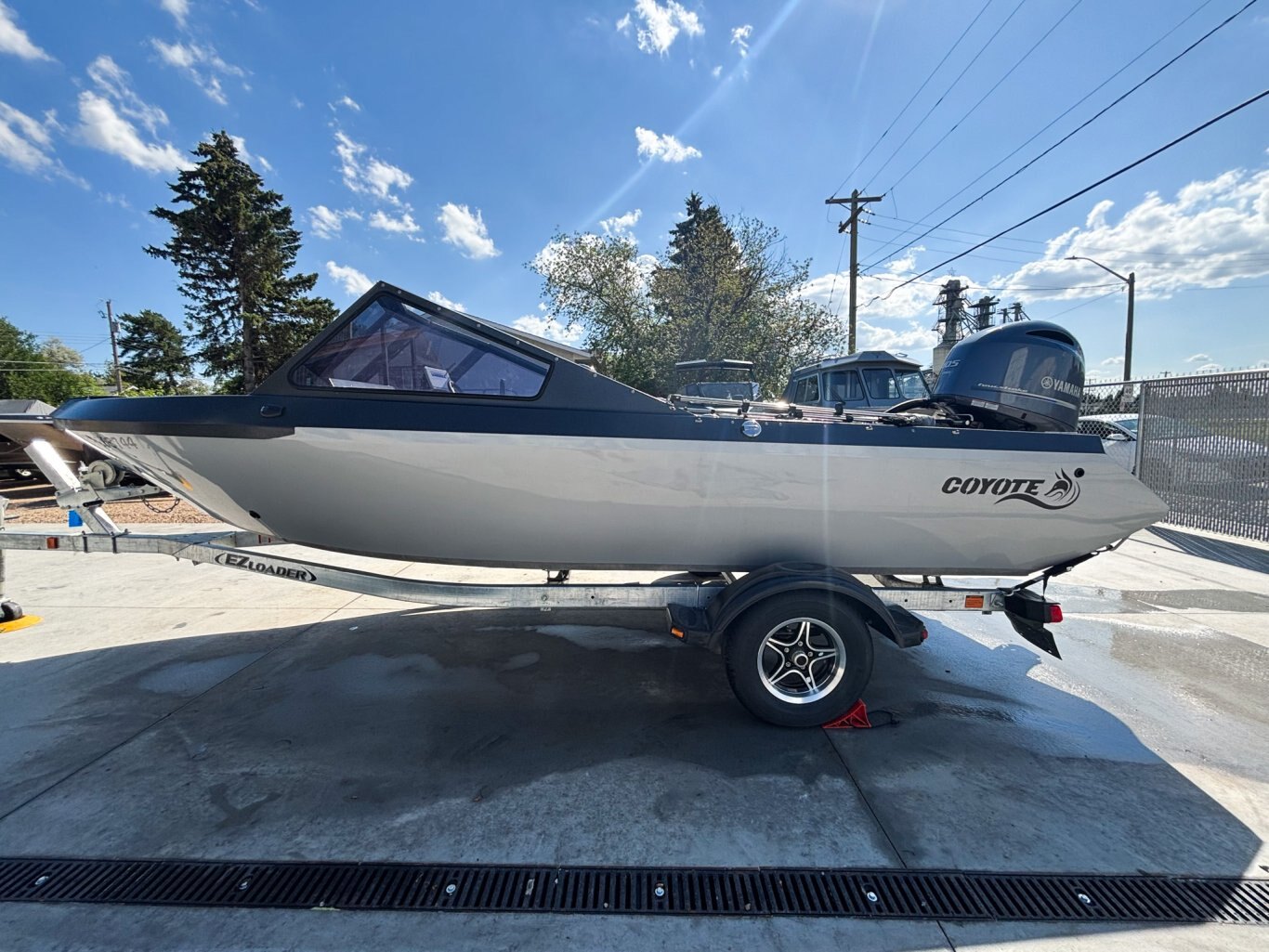 2023 Coyote 180 Slash