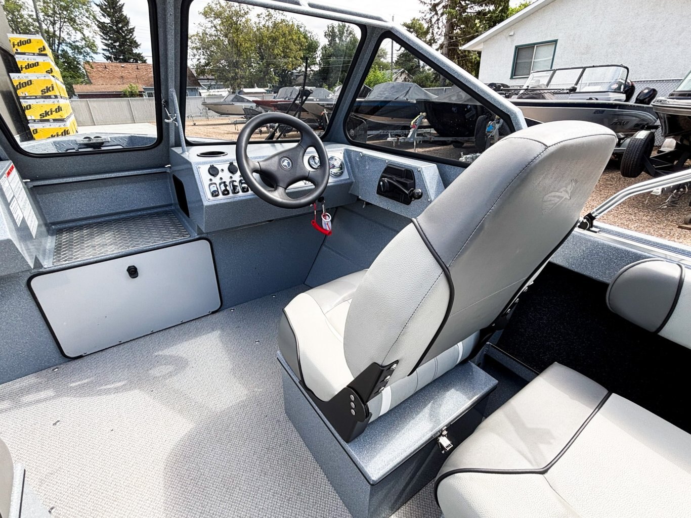 2020 KingFisher 1875 Falcon