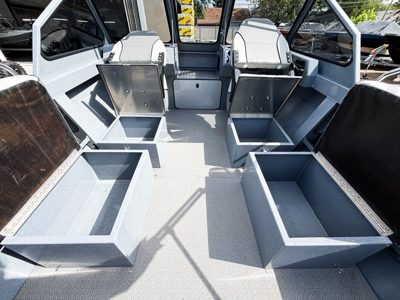 2020 KingFisher 1875 Falcon