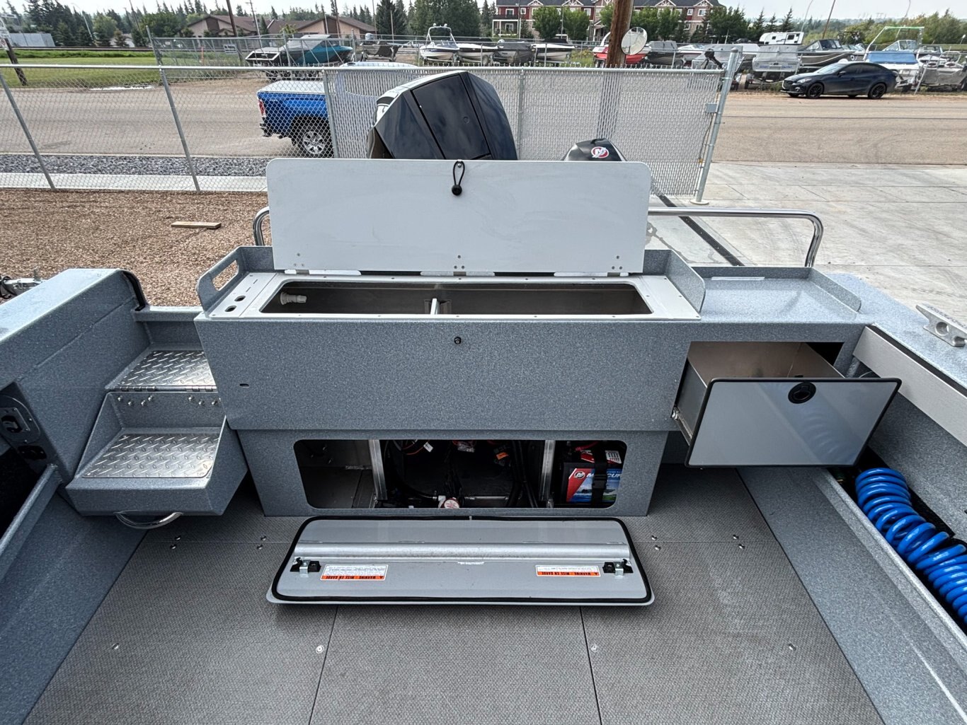 2021 KingFisher 2025 Escape HT